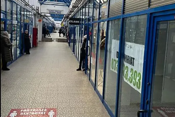 Bătaie la Galeriile Orizont