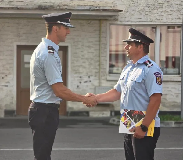 Pompierii din Zărneşti au nou comandant