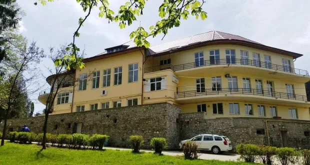 Spitalul Municipal Săcele va fi dotat cu echipamente pentru prevenirea infecţiilor nosocomiale 