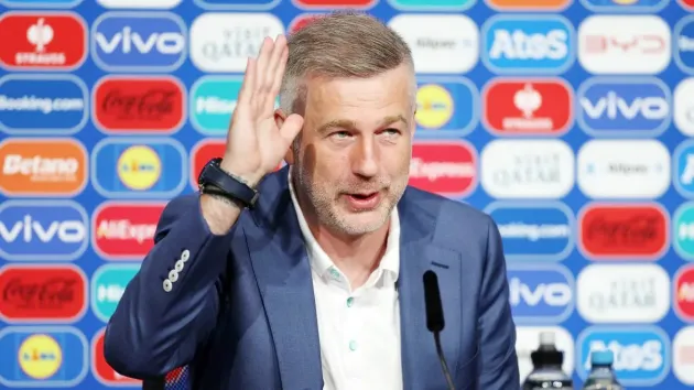 Edi Iordănescu nu mai este selecţioner