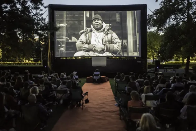 Aproape 1700 de spectatori la Caravana Metropolis 