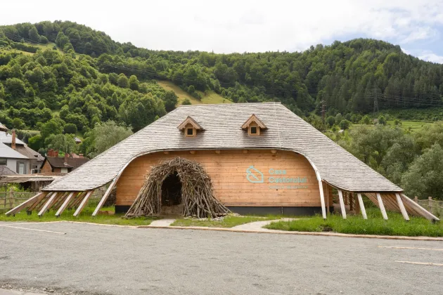Invitaţie la „Casa Castorului”
