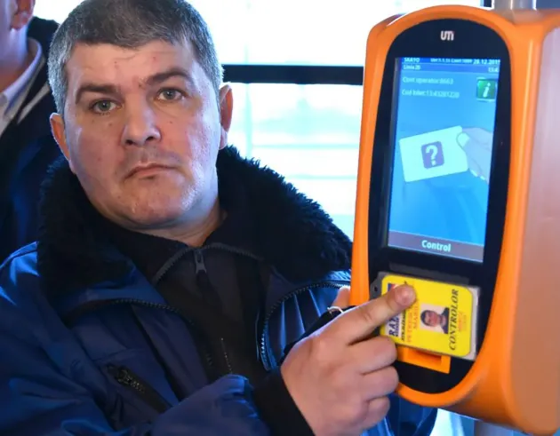 RATBV angajează controlori „motivaţi să lucreze”