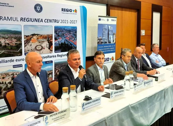 Agenţia de Dezvoltare Centru, în şedinţă la Braşov