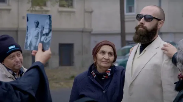 „Făcea yoga cât e ziua de lungă. Un vrăjitor”. Canonizarea părintelui Arsenie Boca, contestată din motive bizare
