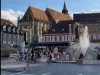 Piaţa Sfatului şi Cetăţuie: scenele „Victor Socaciu”