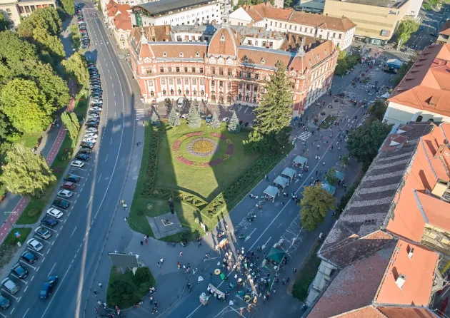 Street Delivery Braşov. 3 zile, strada dintre Modarom şi Star va fi închisă circulaţiei maşinilor