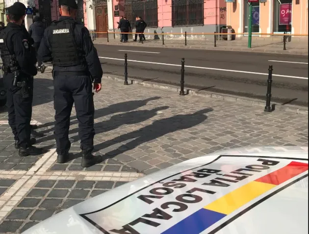 Amenzi în Centrul Istoric. Poliţiştii cer autorizaţia de la Primărie