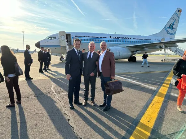 Aeroportul Braşov: Avioanele spre şi dinspre Budapesta, pline 85 - 90%.  Primarul din Secuime: „Aeroportul de la Braşov este şi Aeroportul nostru”