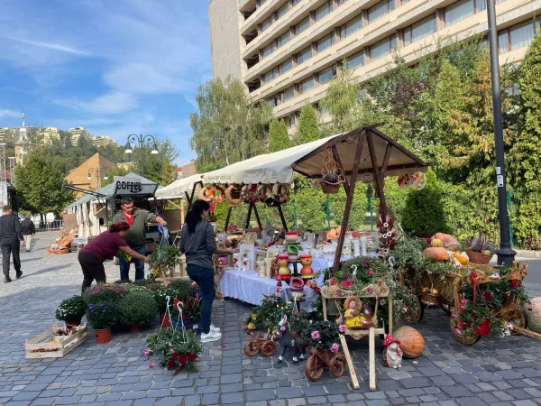 12 artişti florali, în competiţia Blumenfest