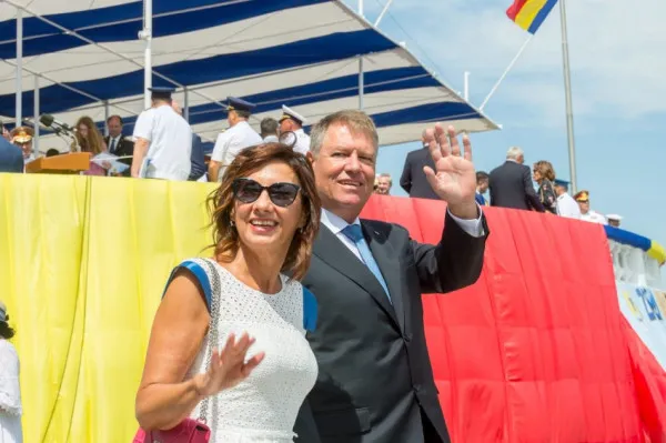 Înalta Curte: Familia Iohannis pierde două case şi banii din chirie
