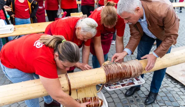Andra, la Festivalul Kürtőskalács  