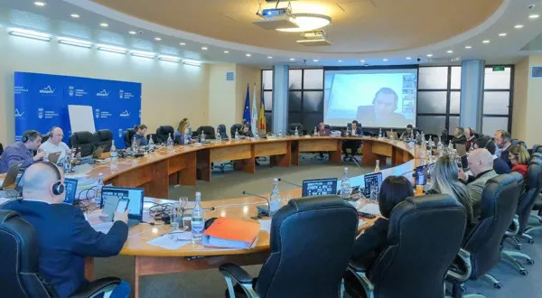 Rectificarea bugetului local al Braşovului, aprobată cu amendamente. Fără bani pentru fântâni arteziene, plata sortării sau ONG-uri 