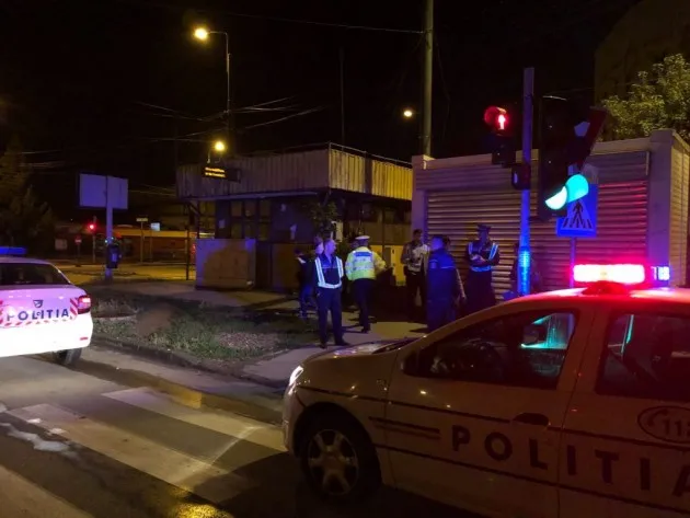 Scandal în noapte: 20 de ani, 5 infracţiuni