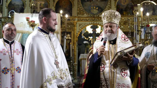 De la Trinitas, în Şcheii Braşovului