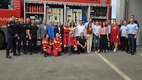16 ani de SMURD la Braşov. „Pentru că fiecare minut contează”, în curând, şi în judeţul nostru vor putea fi găsite puncte de prim-ajutor în zonele aglomerate
