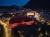 Primăria a fost o noapte roşie