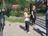 Locuitorii din Bran îşi pot steriliza gratuit câinii şi pisicile. „Nu este nevoie să fete o dată femela, acesta fiind un mit”