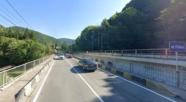 DN1, deviat temporar pe un pod provizoriu