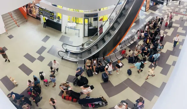 La Aeroportul Internaţional Braşov vara încă nu s-a terminat