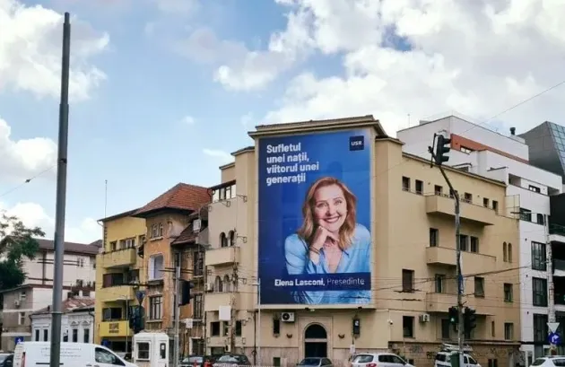 Crede că ar fi un preşedinte mai bun decât Iliescu şi Iohannis
