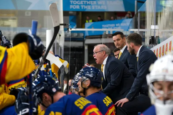 Dave McQuenn rămâne pe banca naționalei de seniori. FRHG a anunțat membrii staff-urilor tehnice ale loturilor reprezentative pentru sezonul 2024-2025