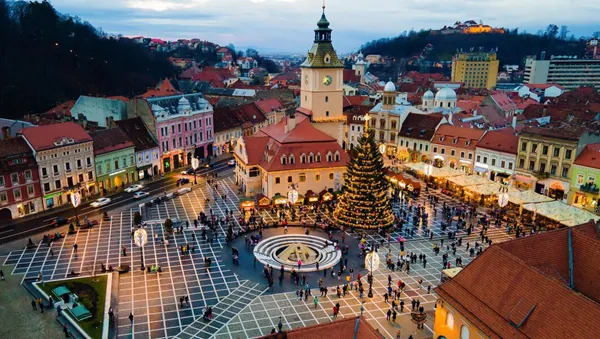 Turism în Brașov: Top 10 atracții turistice pe care nu trebuie să le ratezi