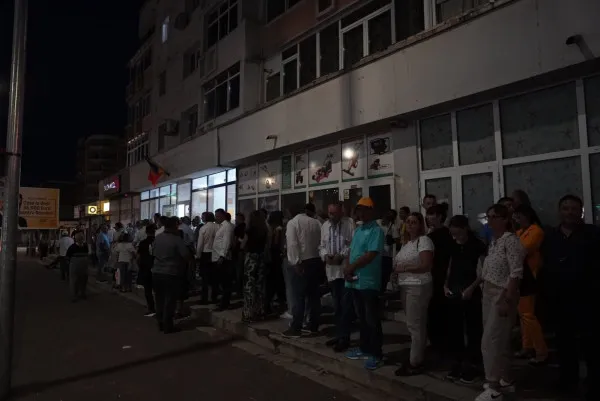 Câţi s-au înscris pentru apartamentele promise de George Simion.  „Pe terenul actualelor unităţi militare”