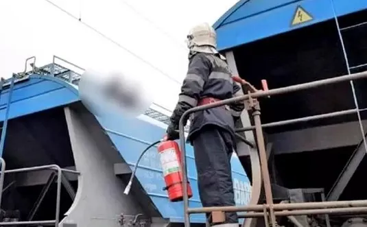 90 de persoane electrocutate în 10 ani. CFR:. „Un om care se urcă pe vagon devine un fel de paratrăsnet”