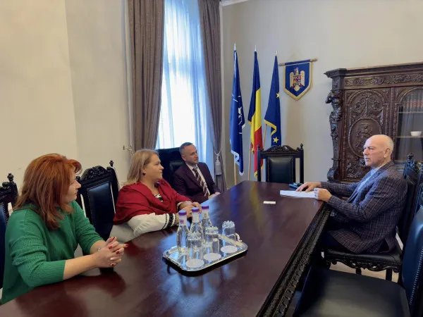 Consiliul Judeţean Braşov, interesat de parteneriate în domeniul sanitar cu Ţara Galilor  
