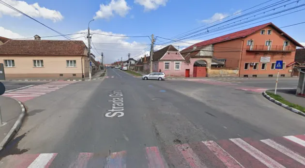 Giratoriu pentru intersecţia care blochează oraşul