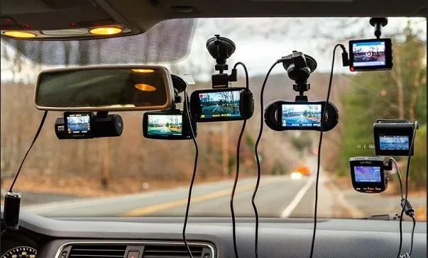 Frumoasă, dar inutilă: aplicaţia MAI pentru reclamarea şoferilor agresivi