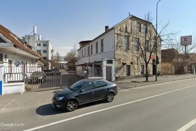 Proprietarul fostei fabrici Tino a început procedura de avizare pentru demolare