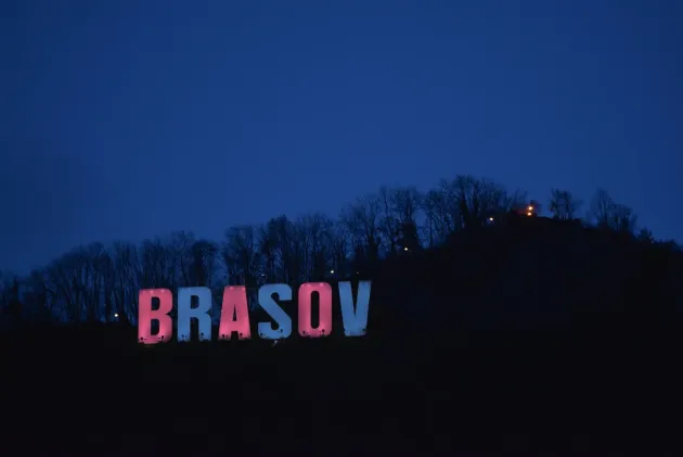 BRAŞOV-ul, în roz şi bleu