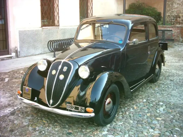 „Bunic” de 87 de ani din Iaşi şi fratele lui de la Braşov