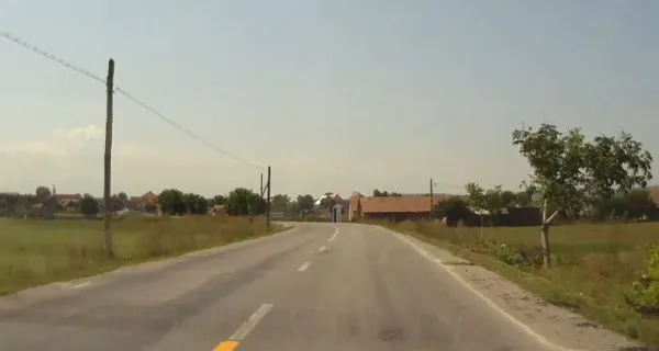 Fostul „Drum al ruşinii” dintre Şercaia şi Hoghiz, la a doua licitaţie. Lucrările la aproape 24 de kilometri de drum, estimate de CNAIR la 210 milioane de lei 