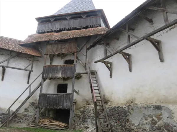 Biserica fortificată din satul Homorod intră în restaurare