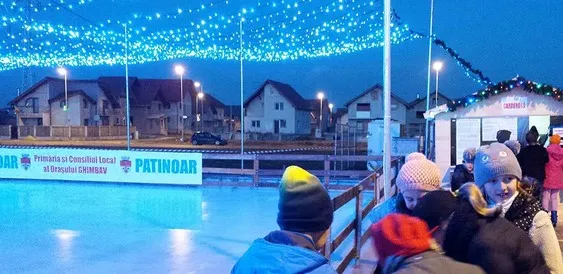 Ghimbavul închiriază cu 267.750 lei un patinoar pentru sărbătorile de iarnă