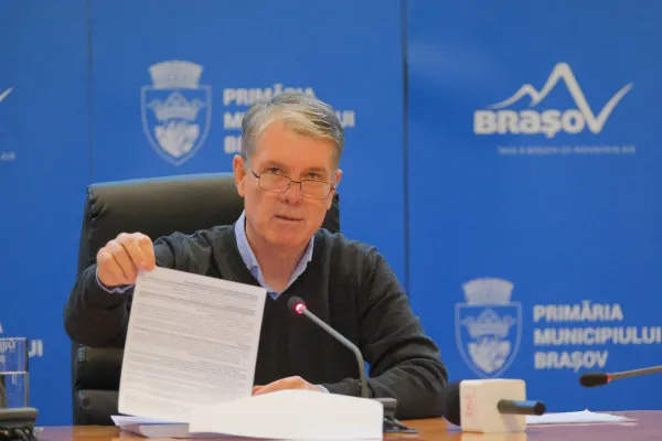 Executorii, la uşa Primăriei. Creditorii FC Braşov îşi cer banii înapoi, ADI ISO Mediu - sumele pentru „sotarea deşeurilor”