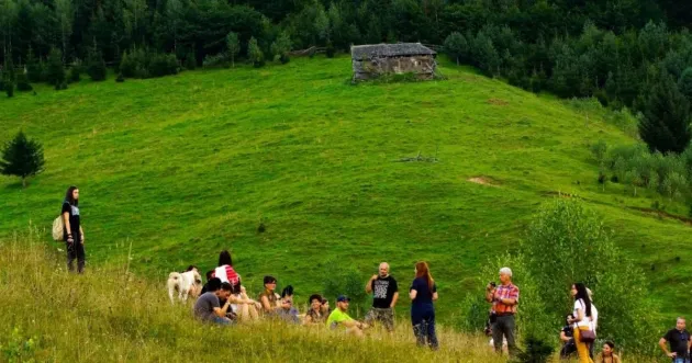 Fonduri Carpathia pentru dezvoltarea a 6 afaceri locale din zona Munţilor Făgăraş
