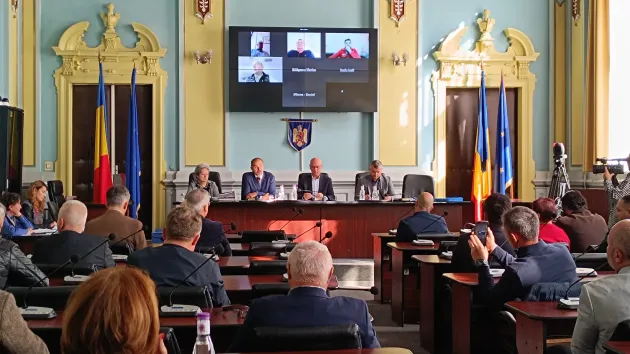 Bani în plus pentru drumurile judeţene, din rezerva Guvernului. A fost aprobat şi costul final pentru „podul NATO” de la Voila