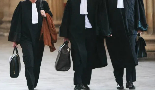 Cât ar lua „specialii” pensie: 1 leu din 5!