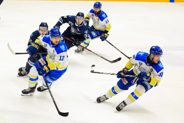 „Lupii” au făcut „rocadă” cu Akademia Budapesta