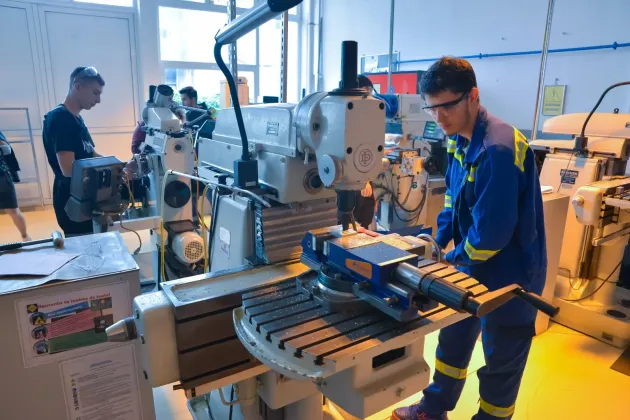 12 constructori pentru campusul educaţional din Stupini. Polivalenta şi Aerogara în „CV” 