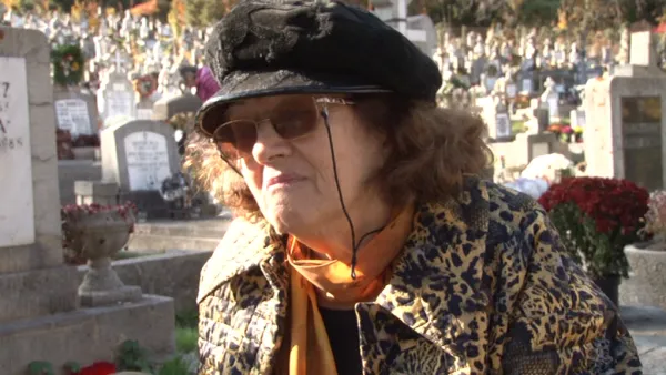 Cimitirele, pline şi la Braşov de „Luminaţie”