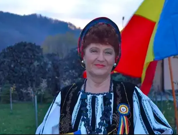 Feldioara declară deschise sărbătorile cu toţi artiştii locali pe scenă