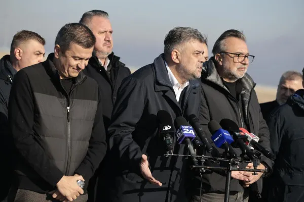 Cine l-a supărat pe Ciolacu? Bombă sau fumigenă 