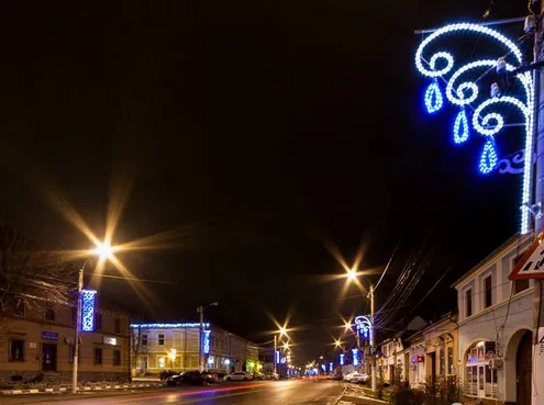 Azi, se aprind luminile Crăciunului şi la Ghimbav