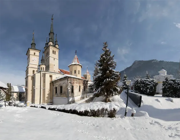 Investiţii de 5 milioane de euro la Biserica „Sfântul Nicolae” din Şcheii Braşovului