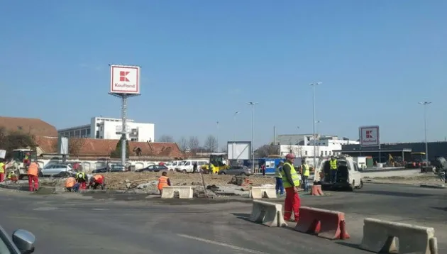 Kaufland începe construcţia magazinului din Săcele